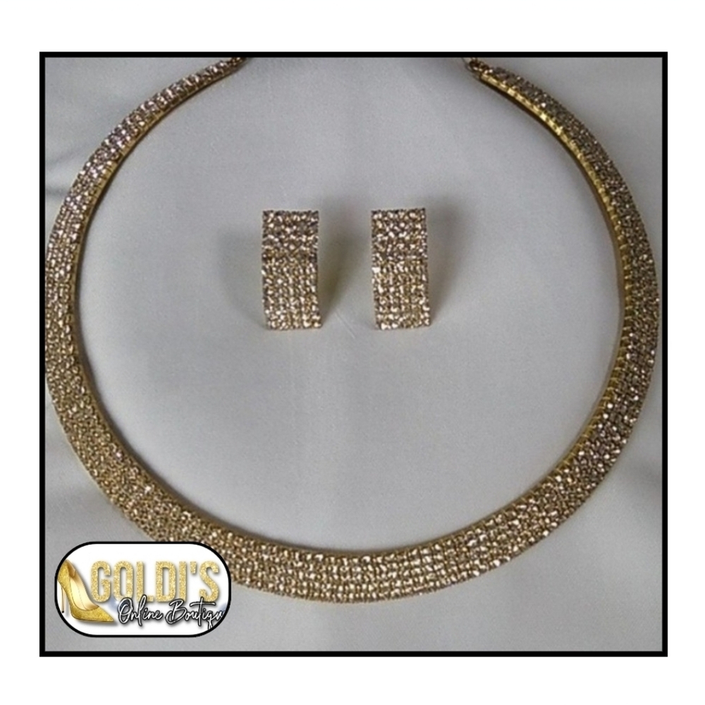 💗Rhinestone Pave Choker Necklace!